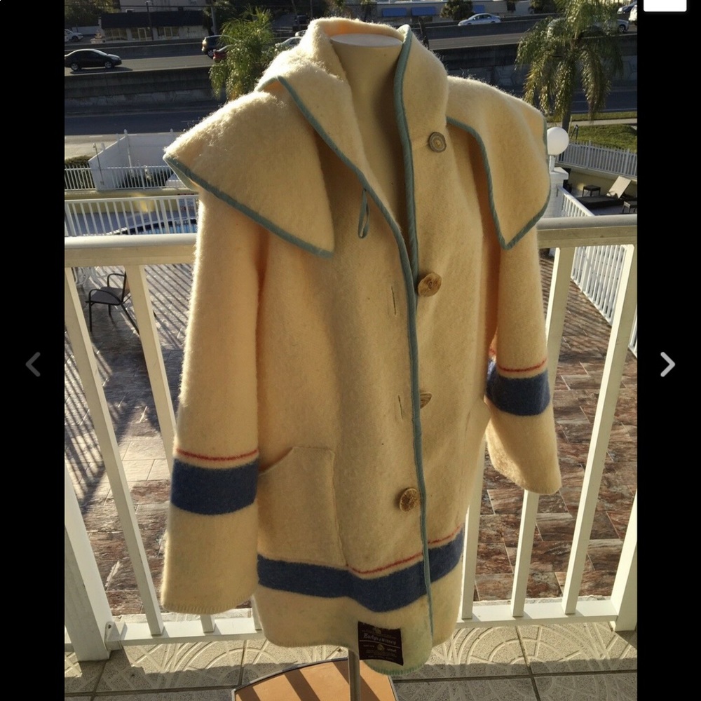 Hudson Bay InDian blanket vintage coat 40 L